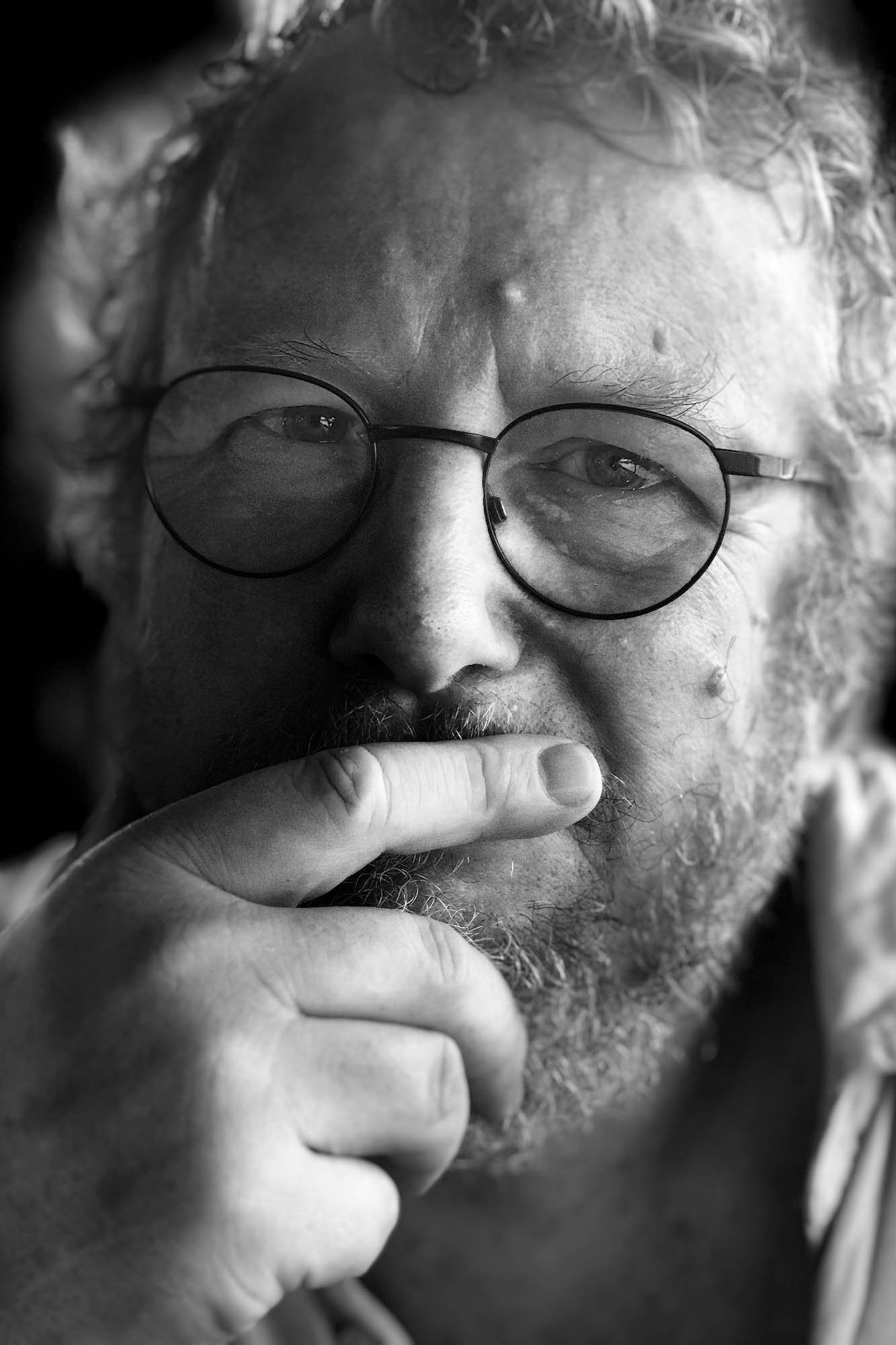 et billede af Angus Macqueen