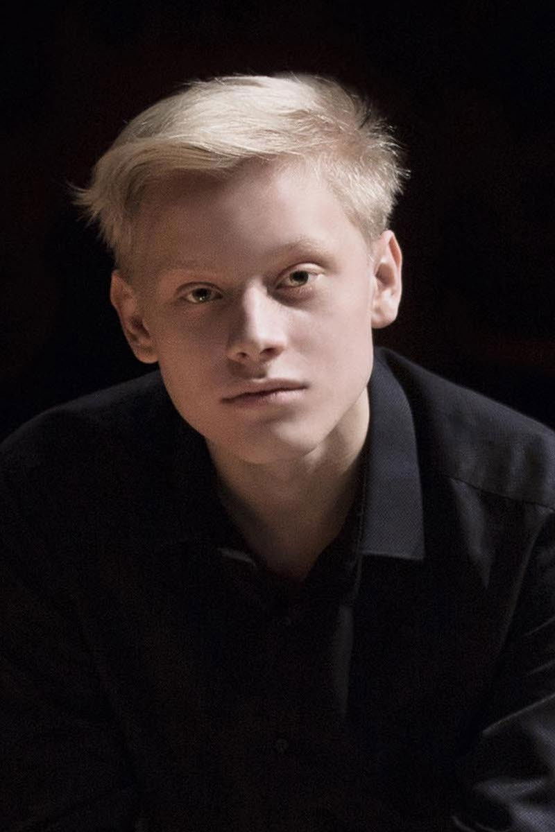 et billede af Alexander Malofeev