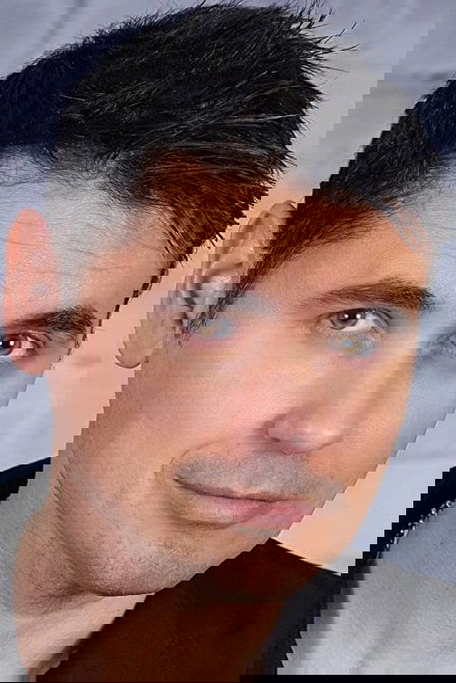 et billede af Vinnie Velez