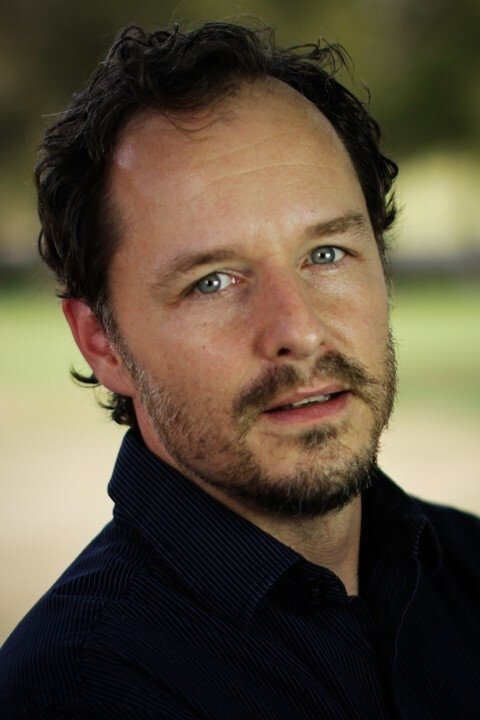 et billede af Cris Cunningham