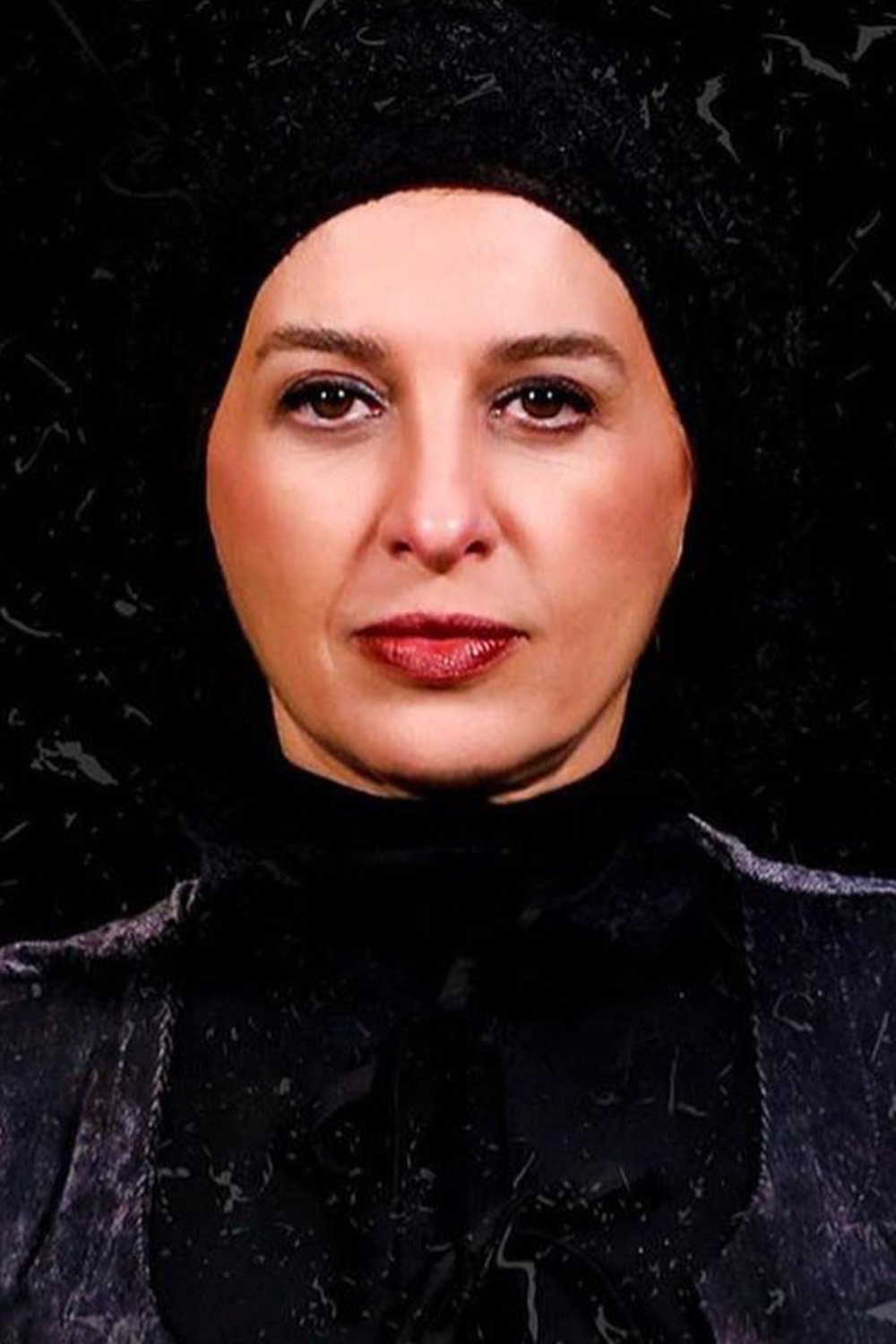 Maede Tahmasbi's picture in the cast