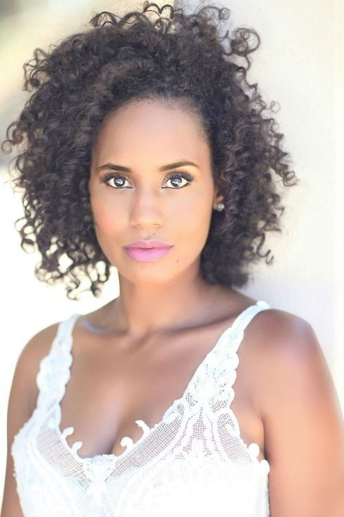 et billede af Aisha Alese