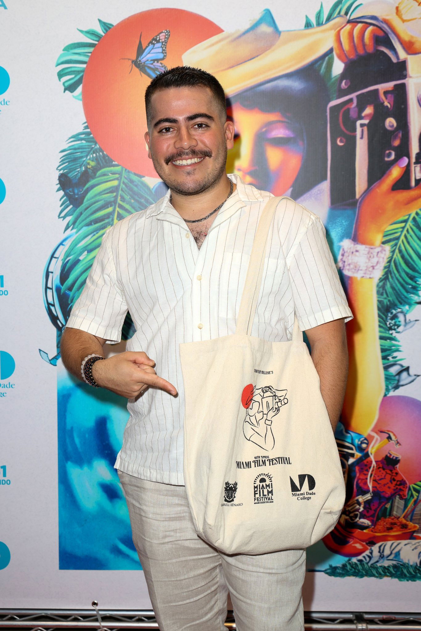 et billede af Samuel Vargas