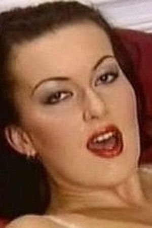 et billede af Eva Angel