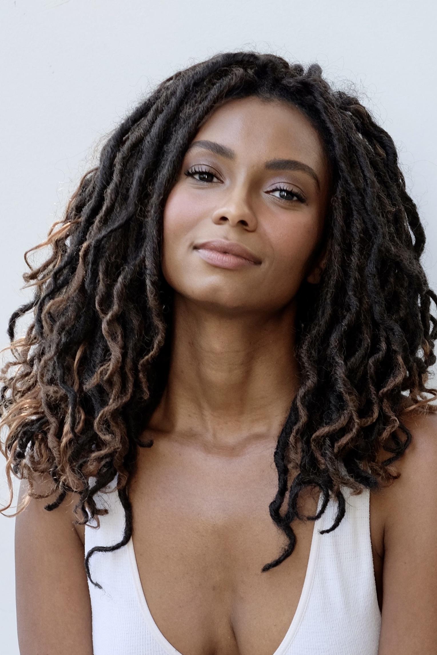 et billede af Julia Black