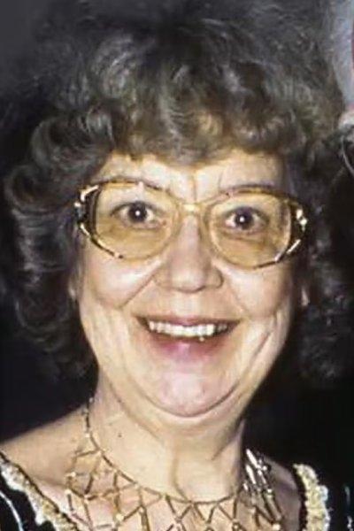 et billede af Lillian Tillegreen