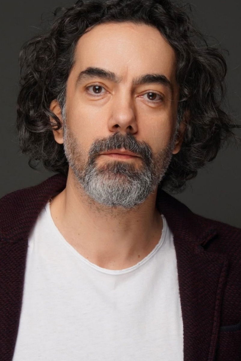 et billede af Tolga Çıklaçiftçi