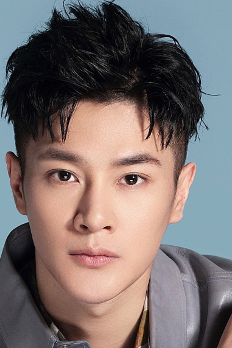 et billede af Ding Qiao