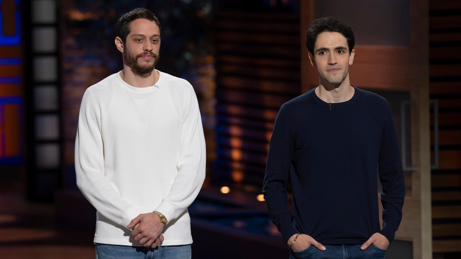 Shark Tank Staffel 17 :Folge 1 