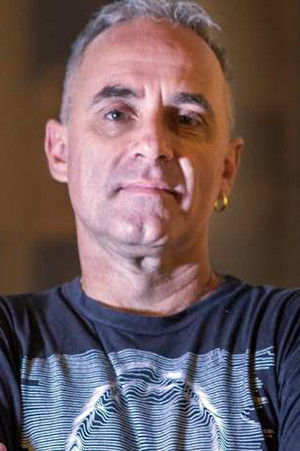 et billede af Fê Lemos