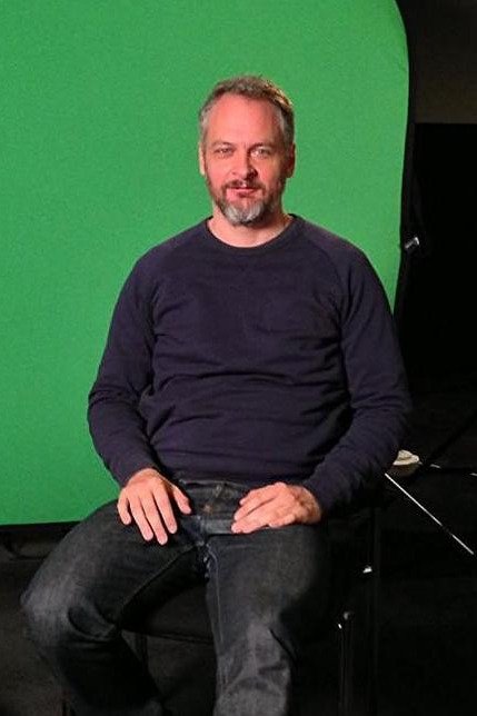 et billede af Dante Harper