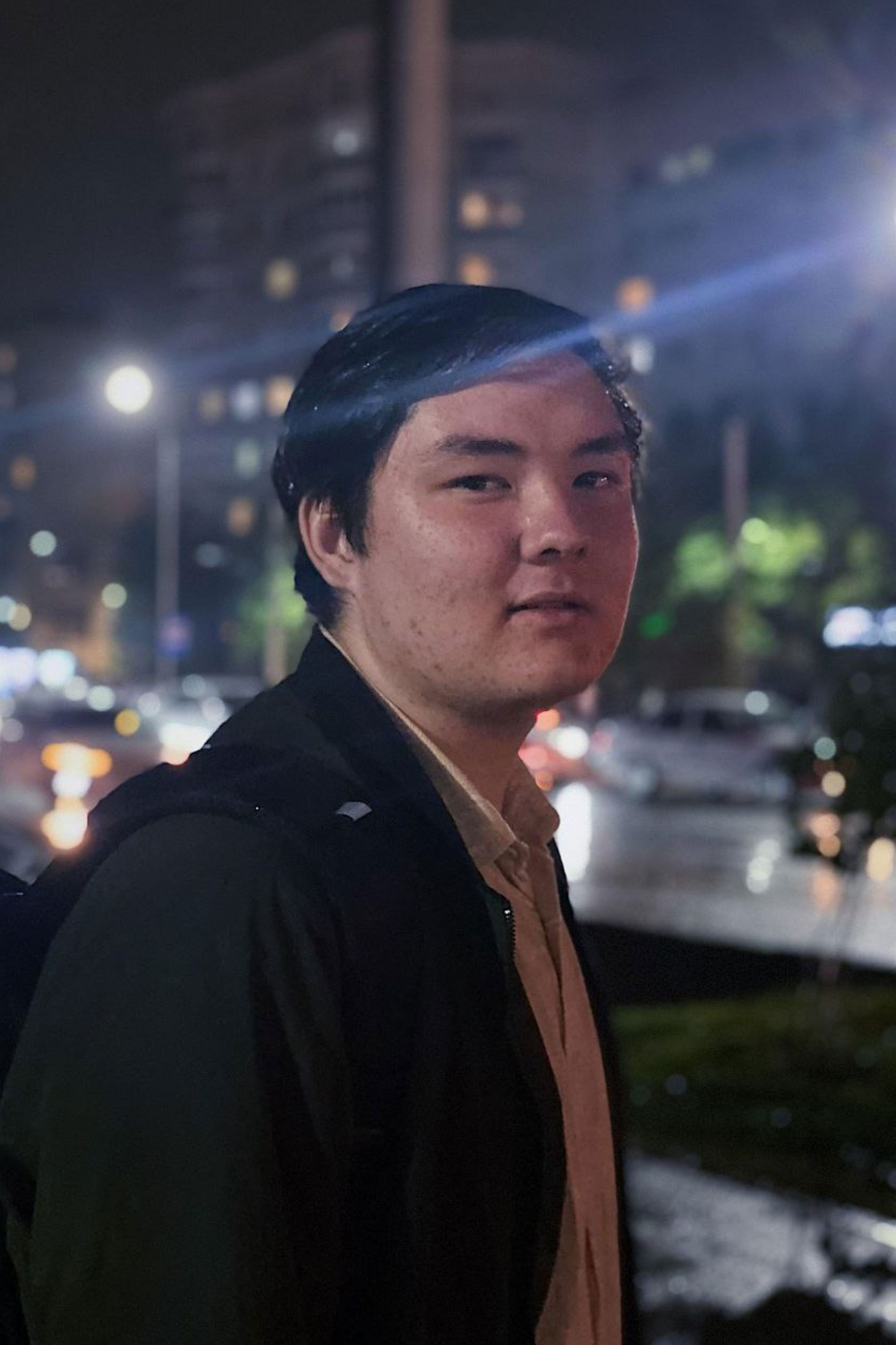 et billede af Ayan Ditaev