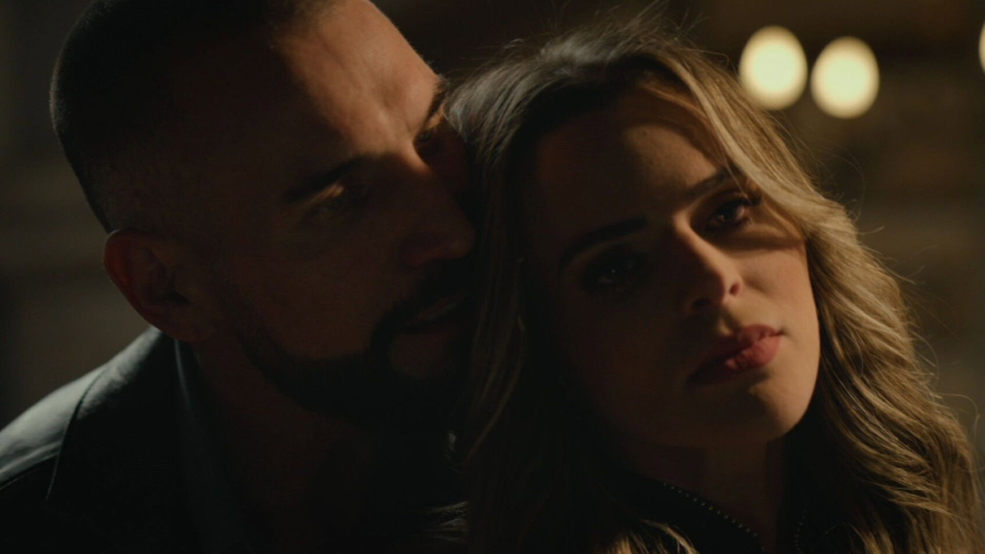 El Se&ntilde;or de los Cielos Season 10 :Episode 23  Pasi&oacute;n desbordada