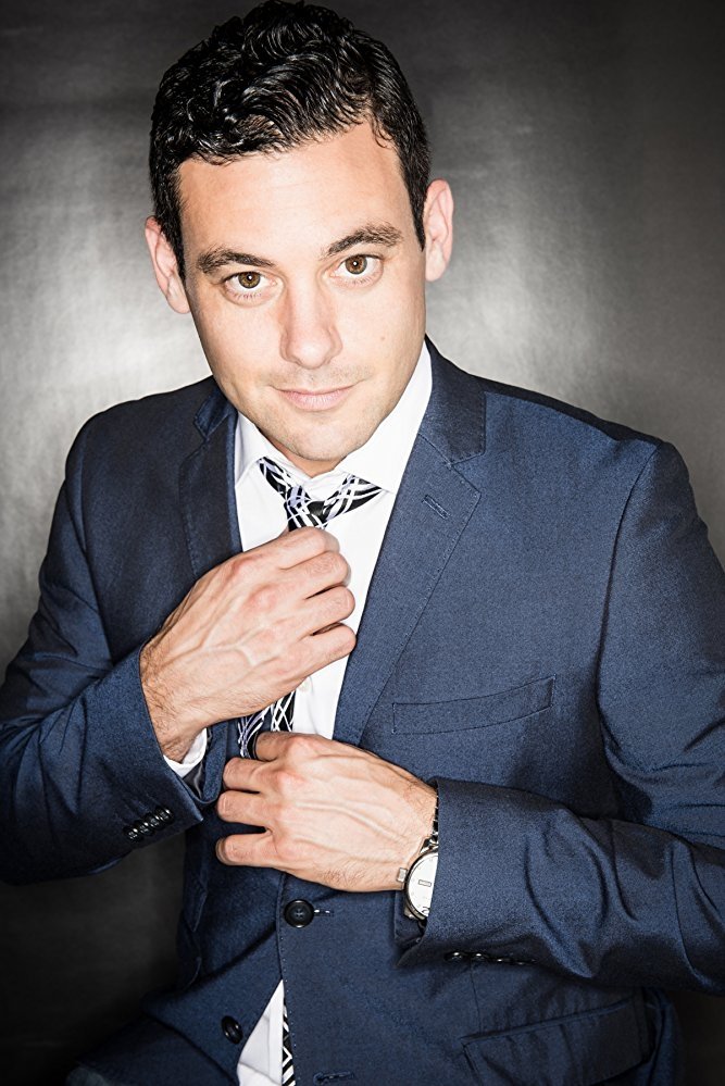 et billede af Jesse G. Louis