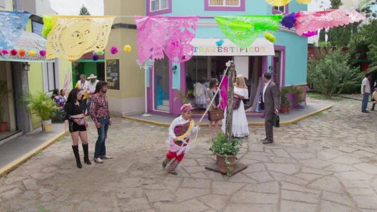 Thumbnail for El Pueblo Mágico de Lomas de Chacaltepec Season 1 Episode 9