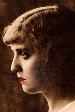 et billede af Lilly Jacobson