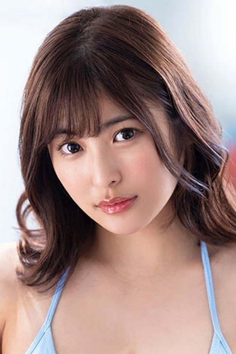 似鳥日菜(Hina Nitori,似鸟日菜)