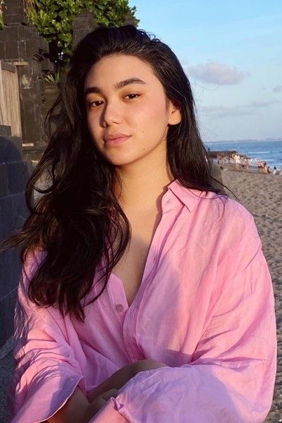 et billede af Shalima Hakim