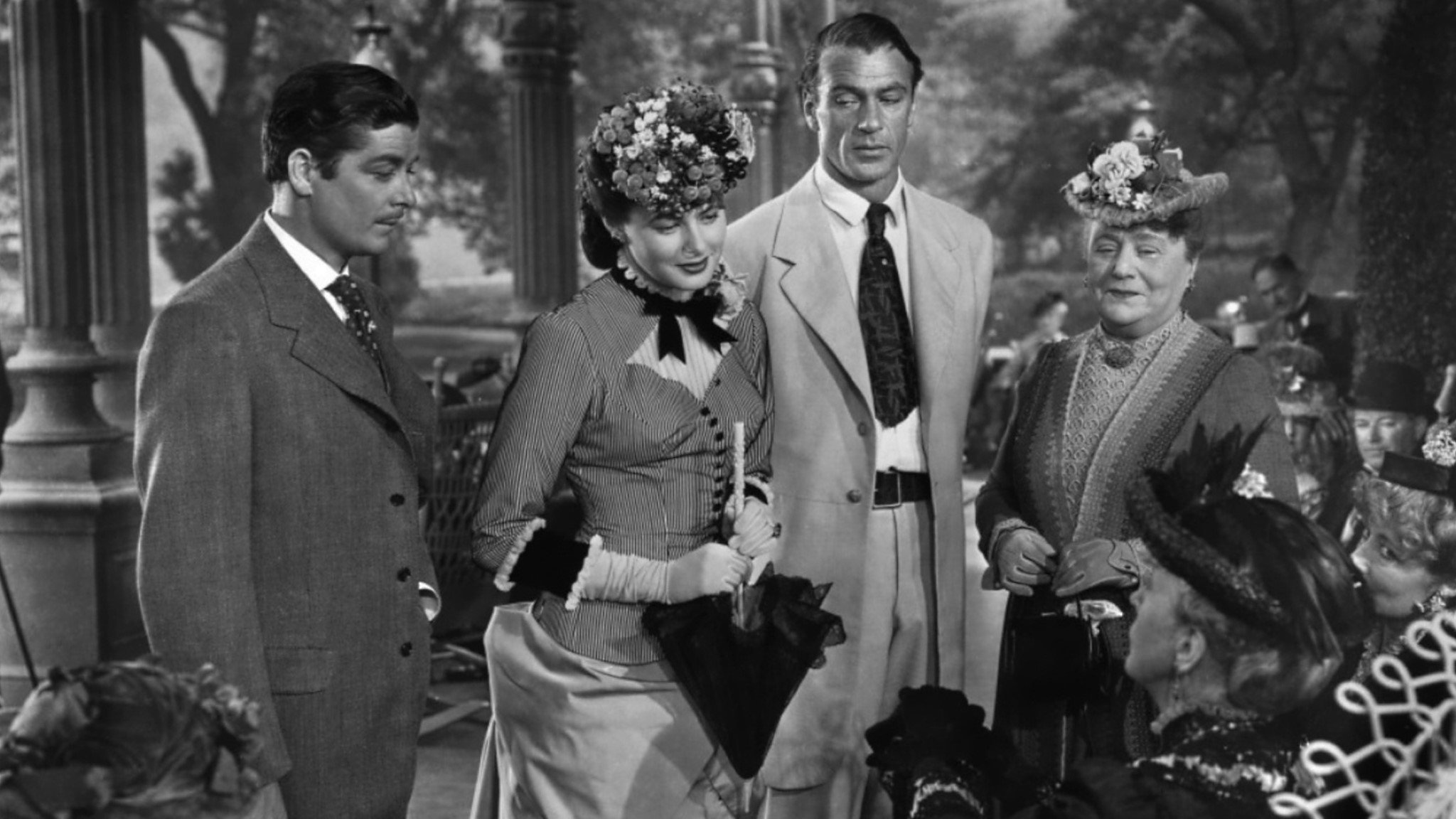 Saratoga Trunk (1945)