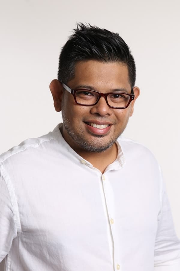 Carby Salvador | Director