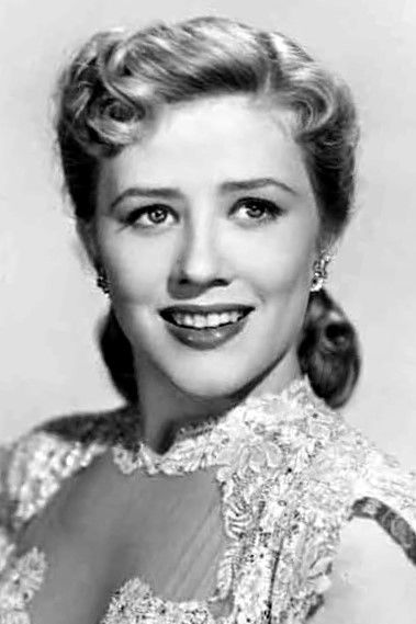 et billede af Joyce Holden