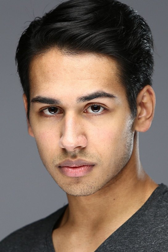 et billede af Adrian Pavone