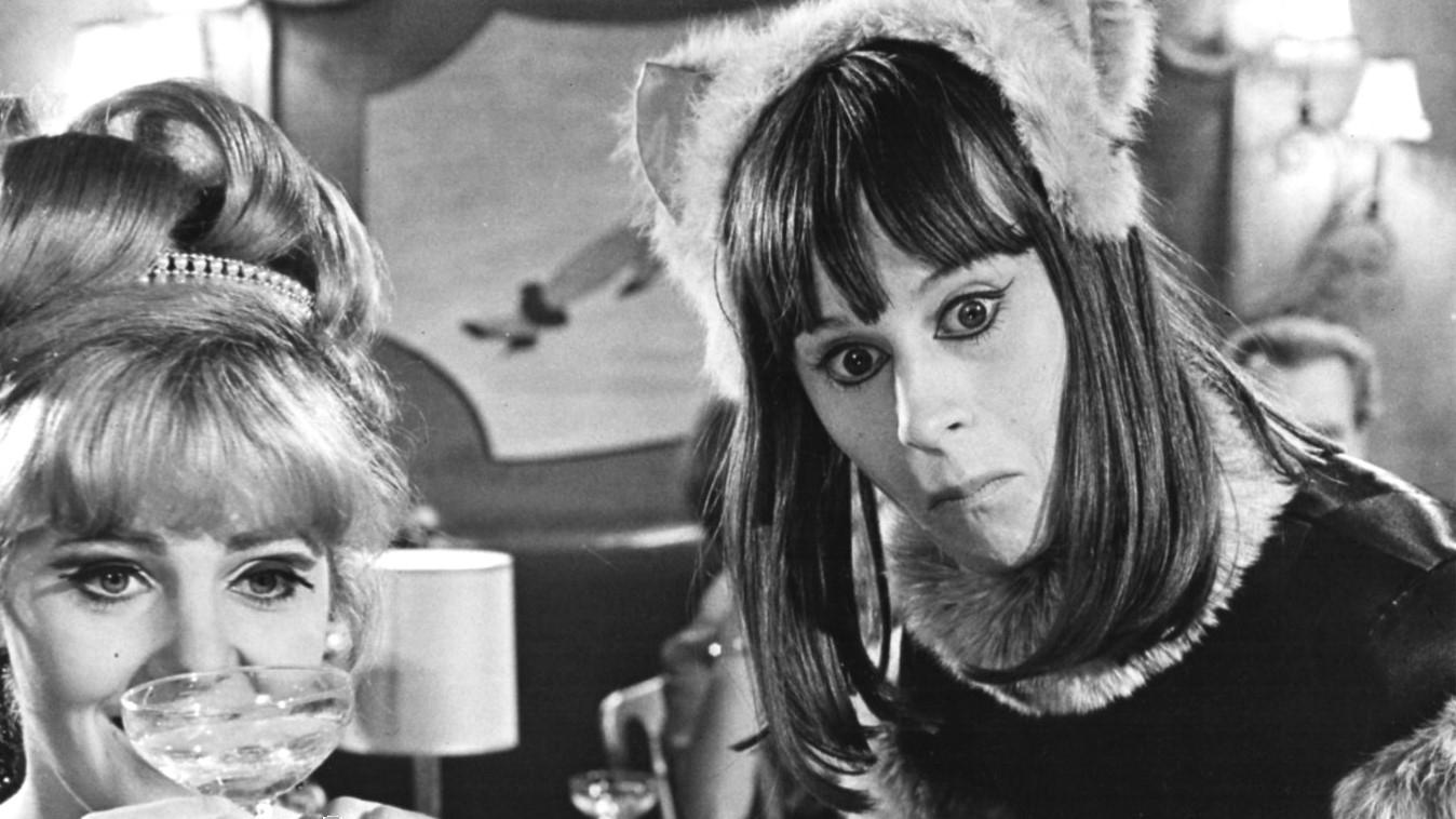 Smashing Time (1967)