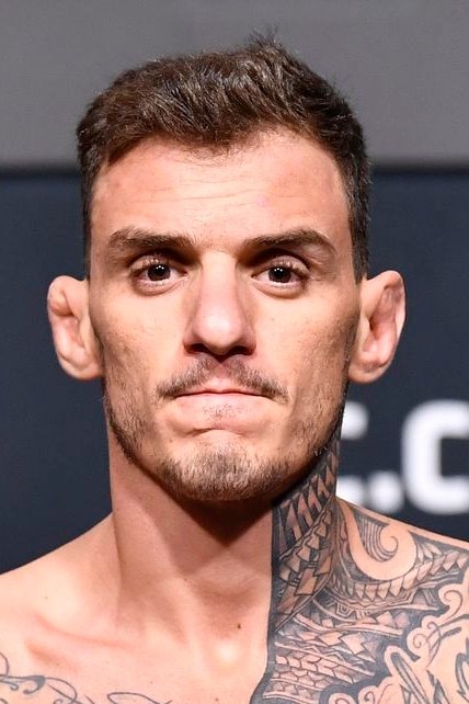 et billede af Renato Moicano