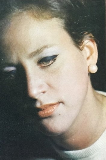 Pat Starke as Emanuelle / Laura (voice) (uncredited)