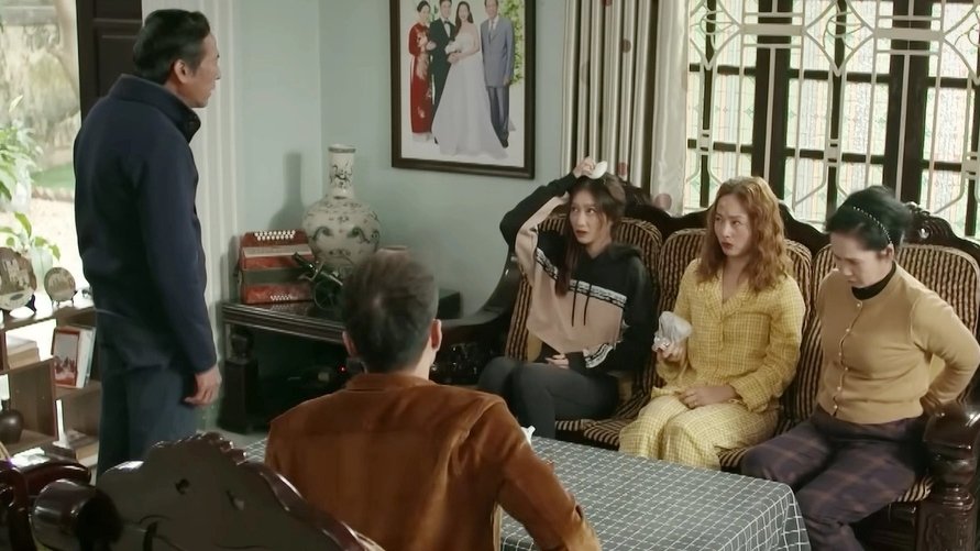 Suddenly Happy Family