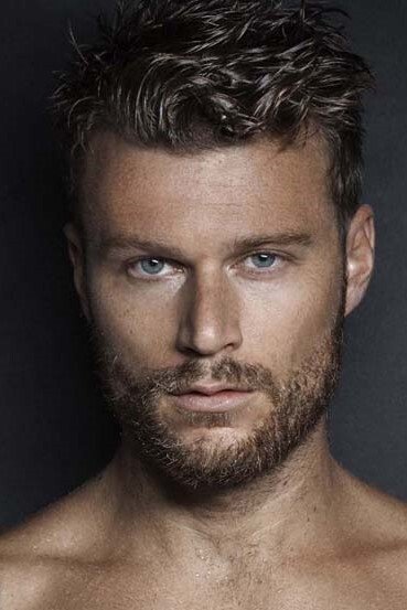 et billede af Mike Mains