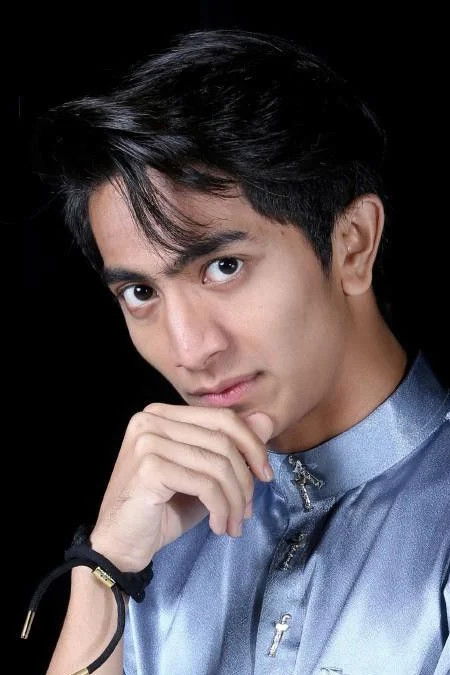 et billede af Ayie Elham