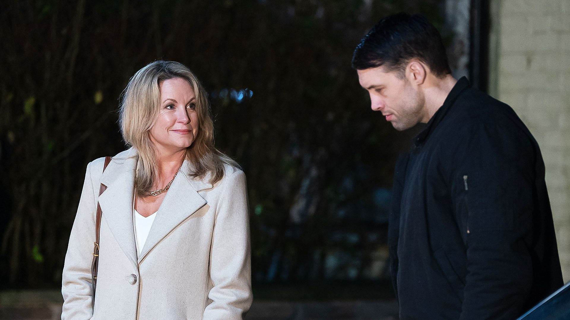 EastEnders Season 42 :Episode 65  7318