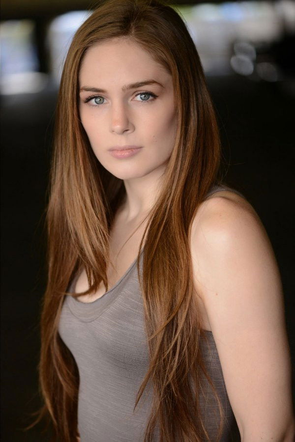 et billede af Danielle Mallory