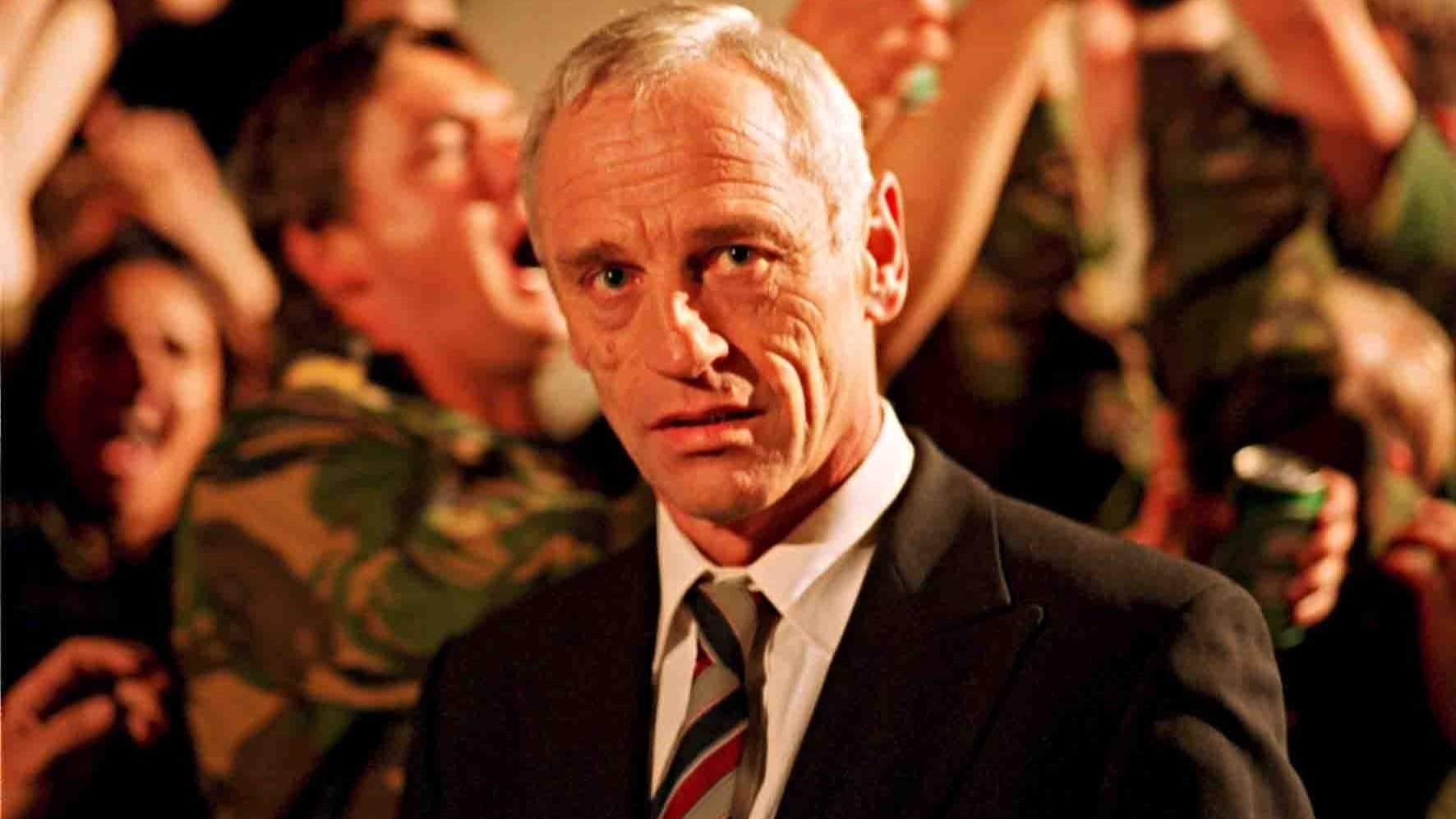 De enclave (2002)