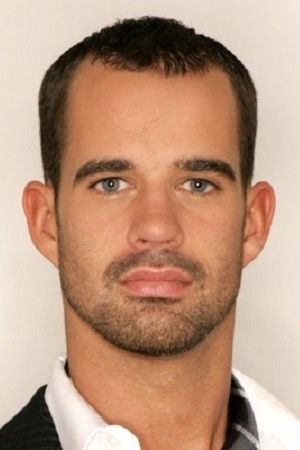 et billede af Zackary Pierce