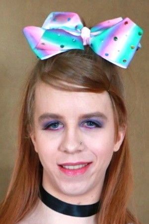 et billede af Stella Locke