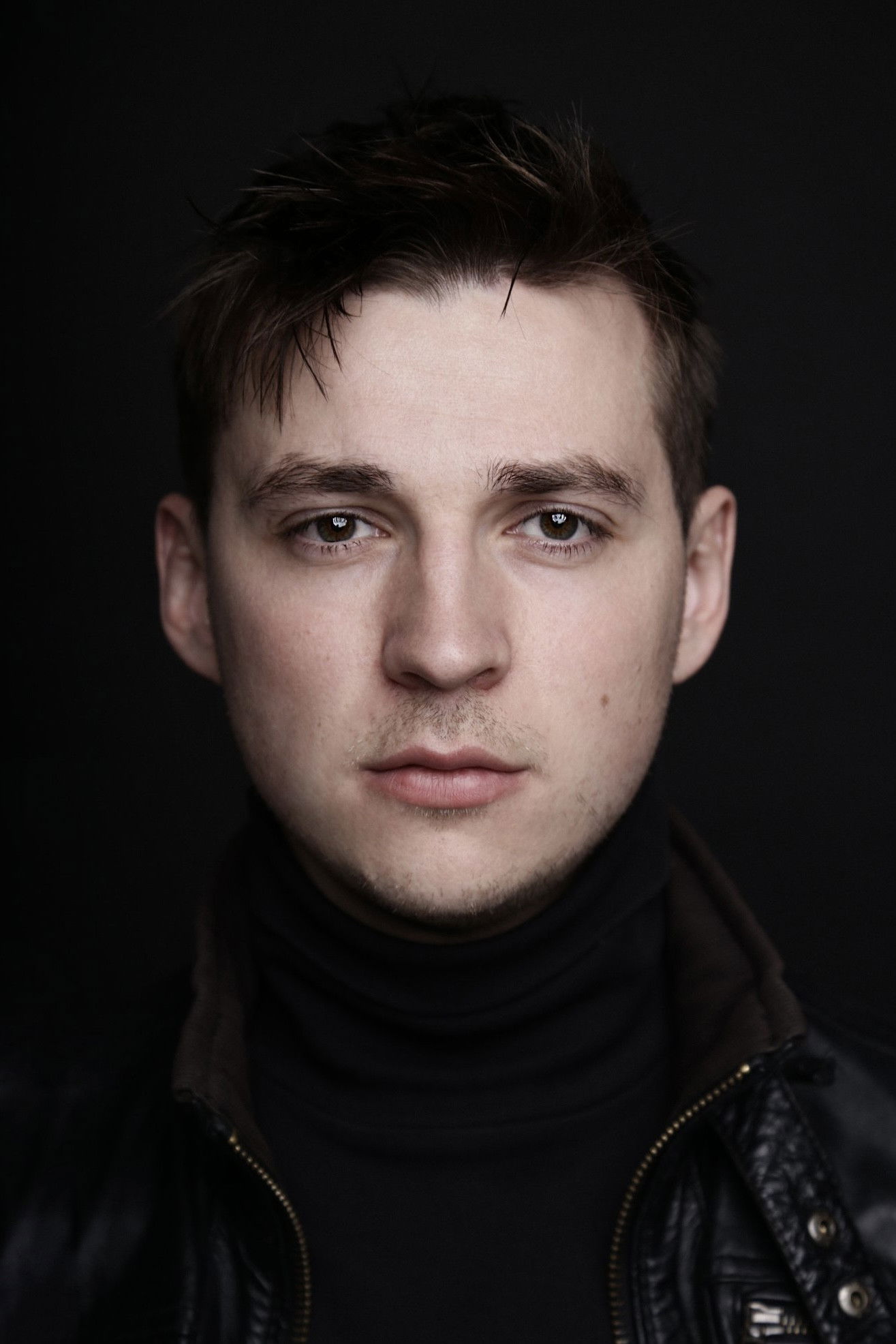 et billede af Anatol Fon-Filandra