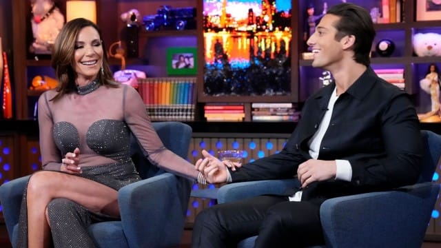 Watch What Happens Live with Andy Cohen Staffel 21 :Folge 15 