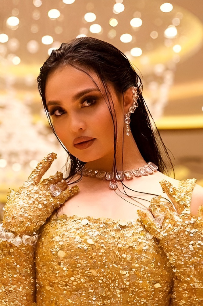 et billede af Luiza Rasulova