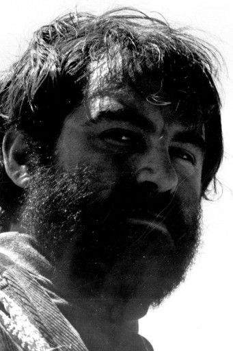 et billede af Leobardo López Aretche