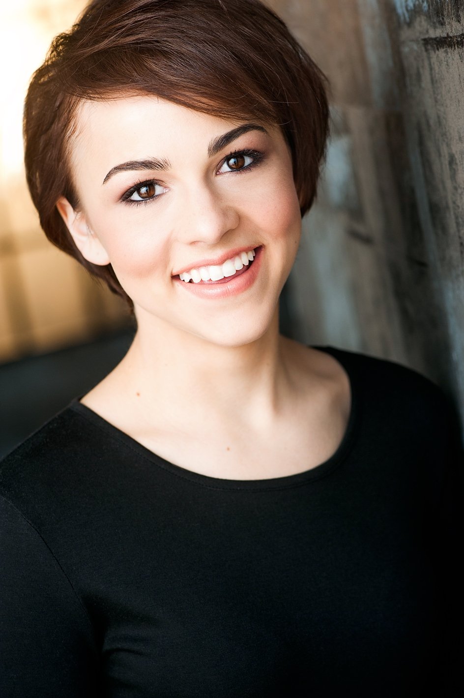 Allie Jennings's picture in the cast