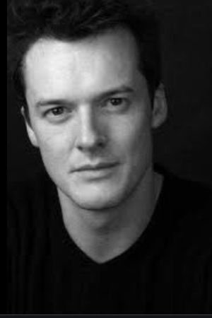 et billede af Del Synnott