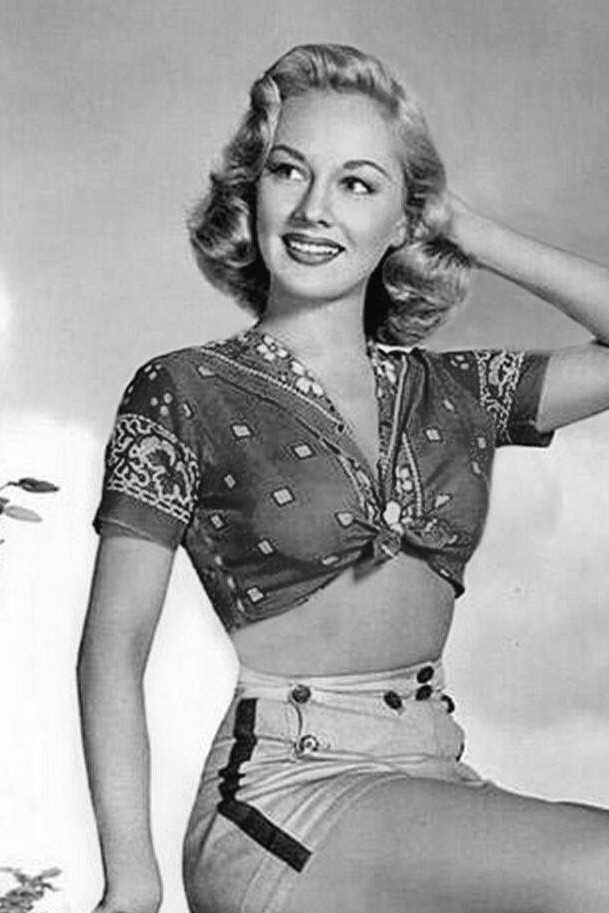 et billede af Lila Leeds