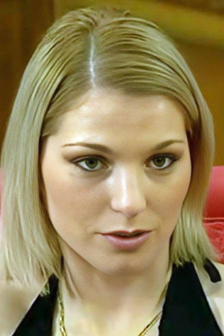 et billede af Angela Houston