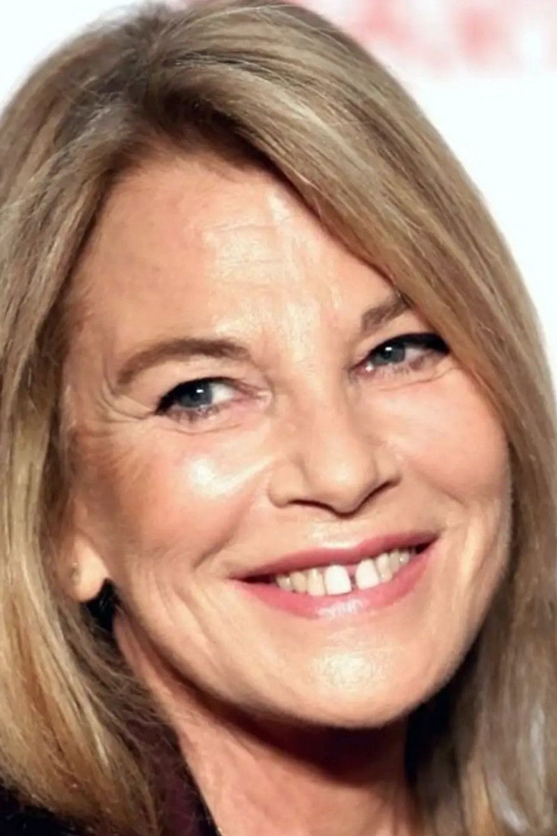 et billede af Nicole Calfan