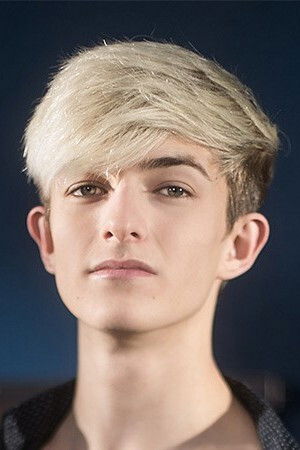 et billede af Aaron Roberts