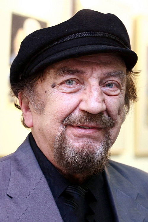 et billede af Bedri Koraman