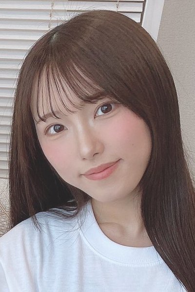 Momoko Miyashiro Momoko Miyashiro