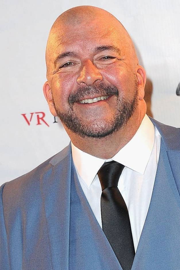 et billede af James Bartholet